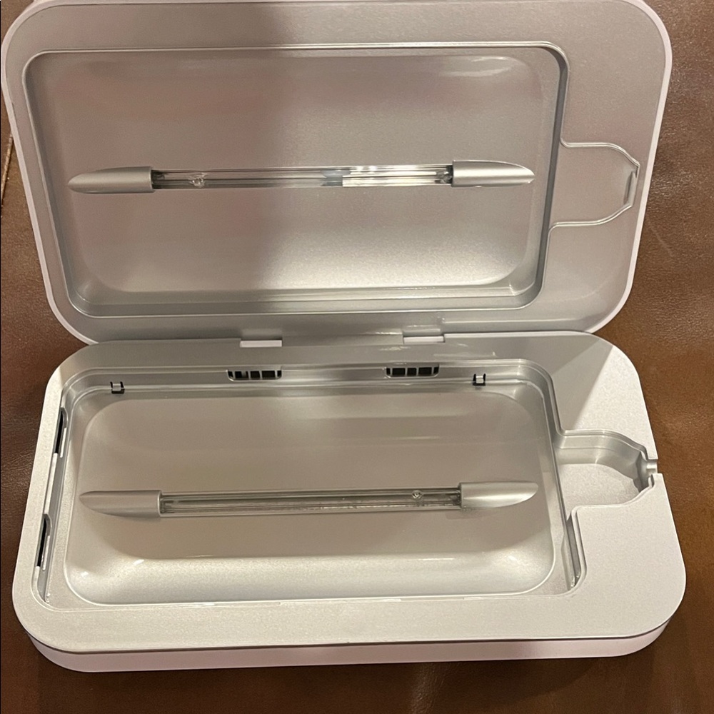 Phonesoap Brand White UV Sanitizer Box for Cell Phones.